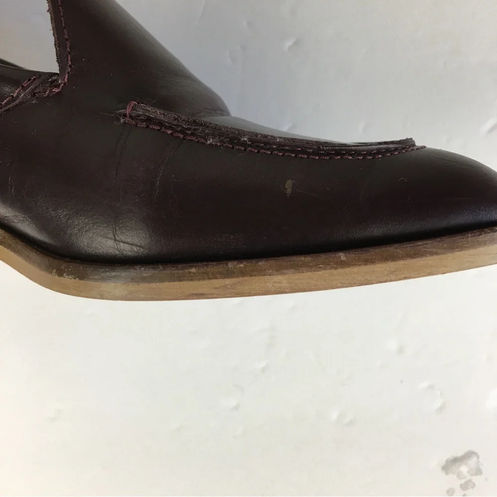 EVERLANE The Modern Loafer In Burgundy Made In Italy As Seen On Angelina Jolie